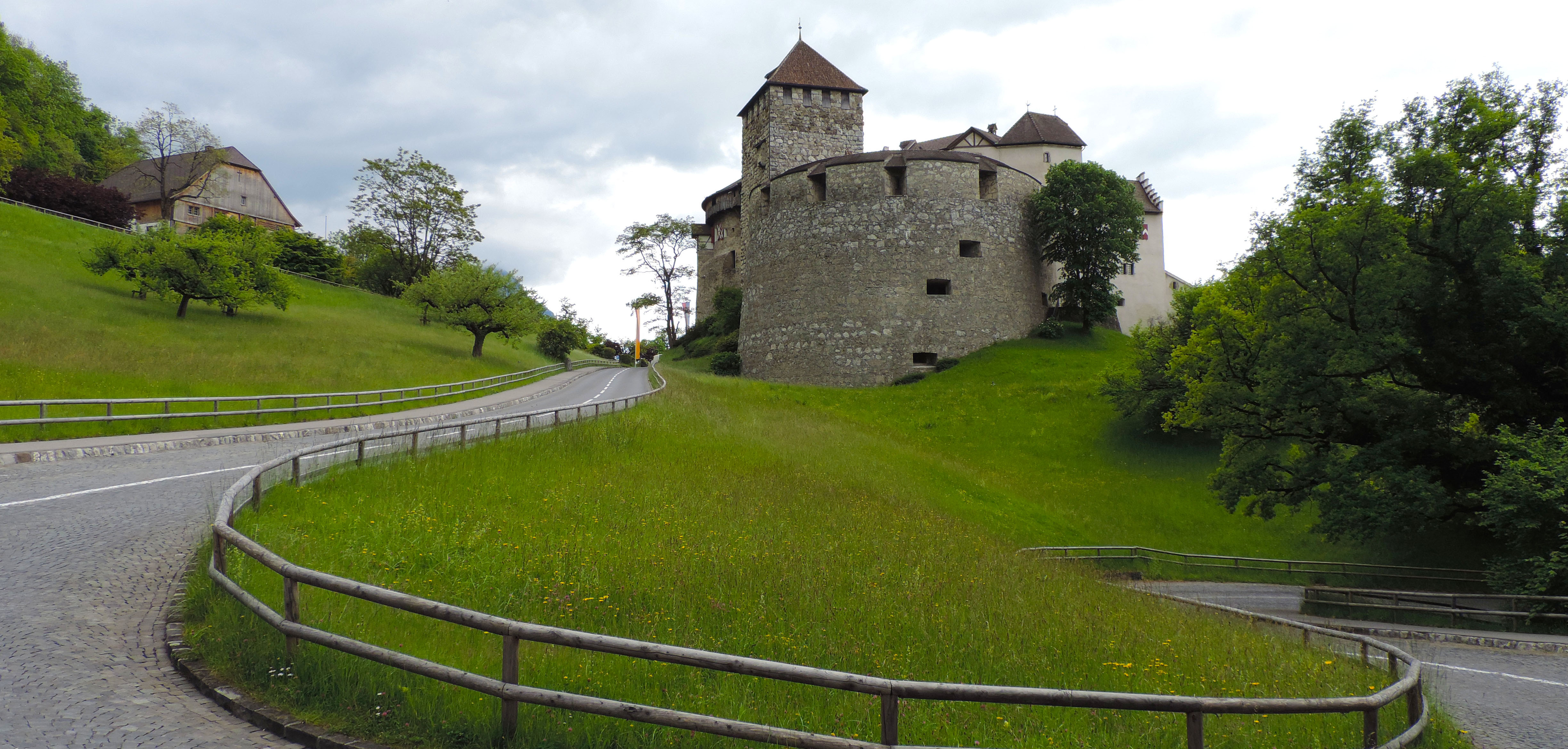 CAPA - Conhecendo Vaduz, a capital da pequena Liechtenstein